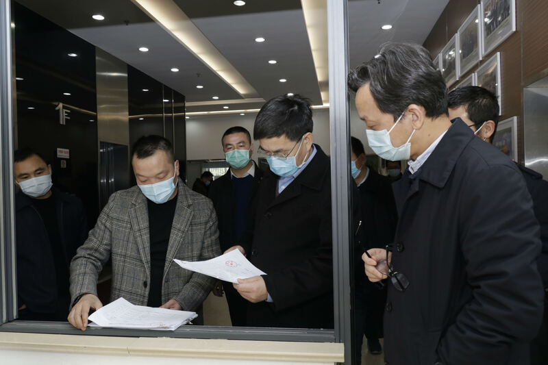 金華市委書(shū)記陳龍來(lái)賽爾集團(tuán)調(diào)研