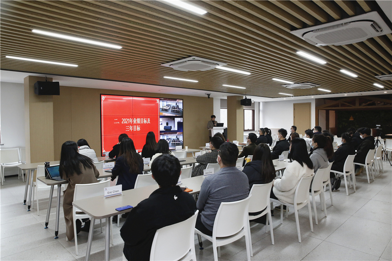 2021，讓我們一起豁出去